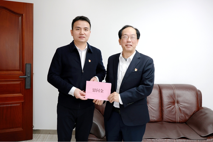 �´����L�f���� �P(gu��n)��ο��(w��n)ů����حï���ۼ��F(tu��n)�I(l��ng)��(d��o)����(ji��)ǰϦ�_(k��i)չ���Lο��(w��n)���(d��ng)